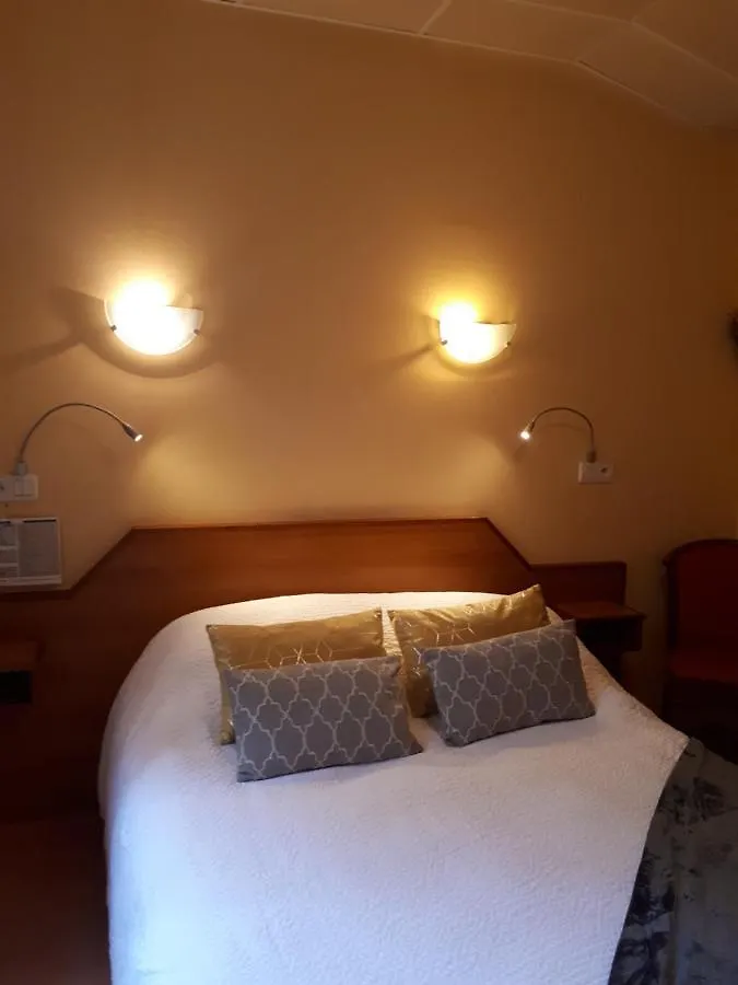 Logis Hotel Le Ceans Orpierre