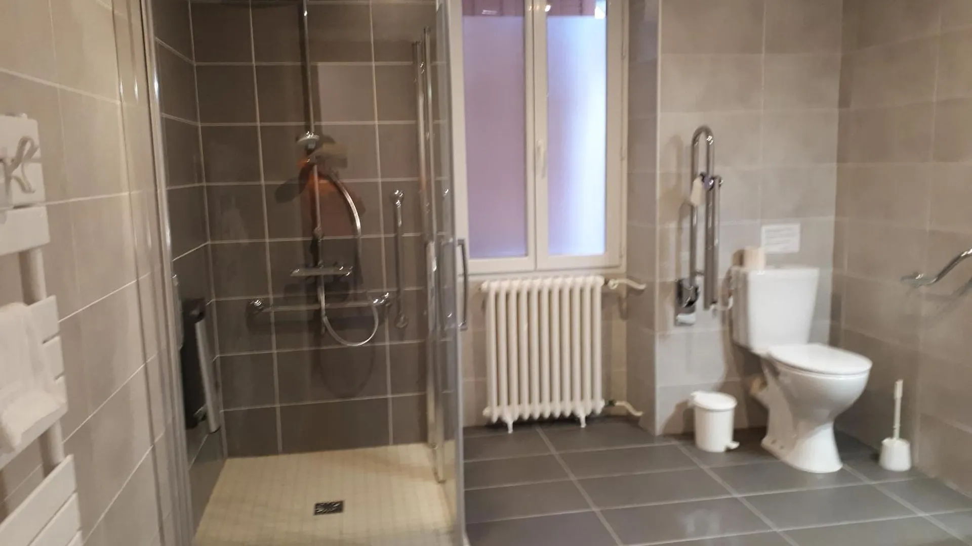 Logis Hotel Le Ceans Orpierre