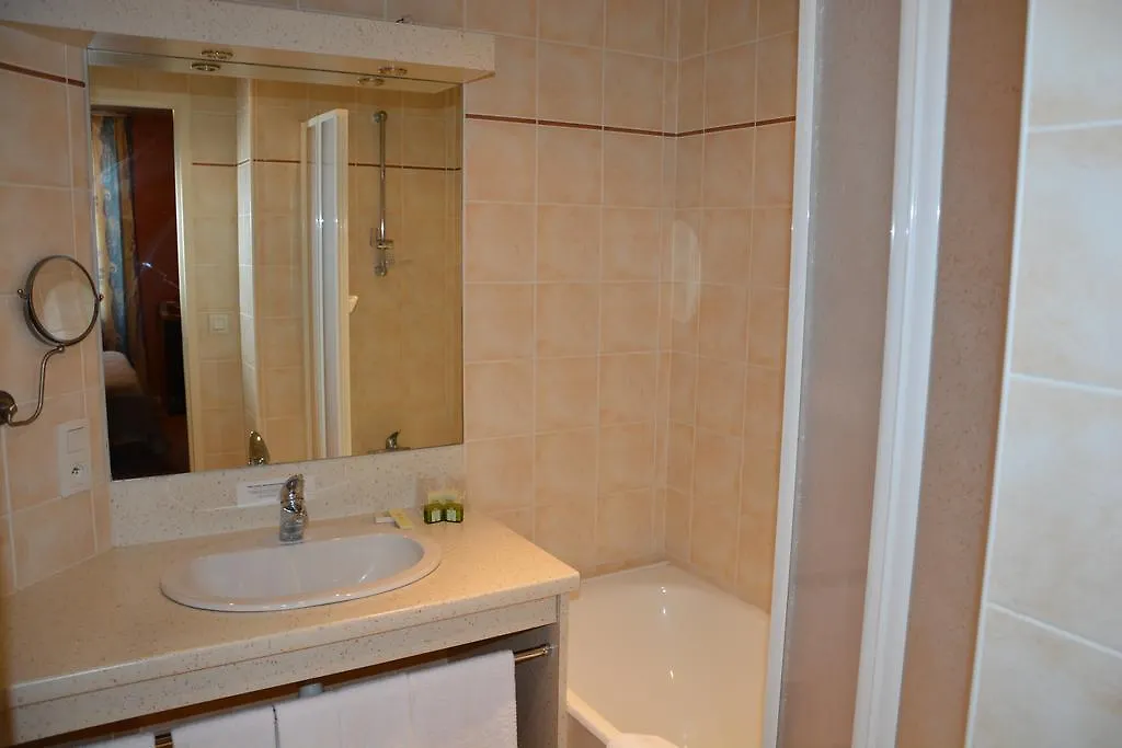 Logis Hotel Le Ceans Orpierre