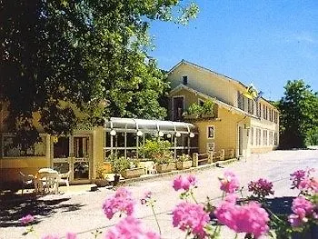 Logis Hotel Le Ceans Orpierre 2*,